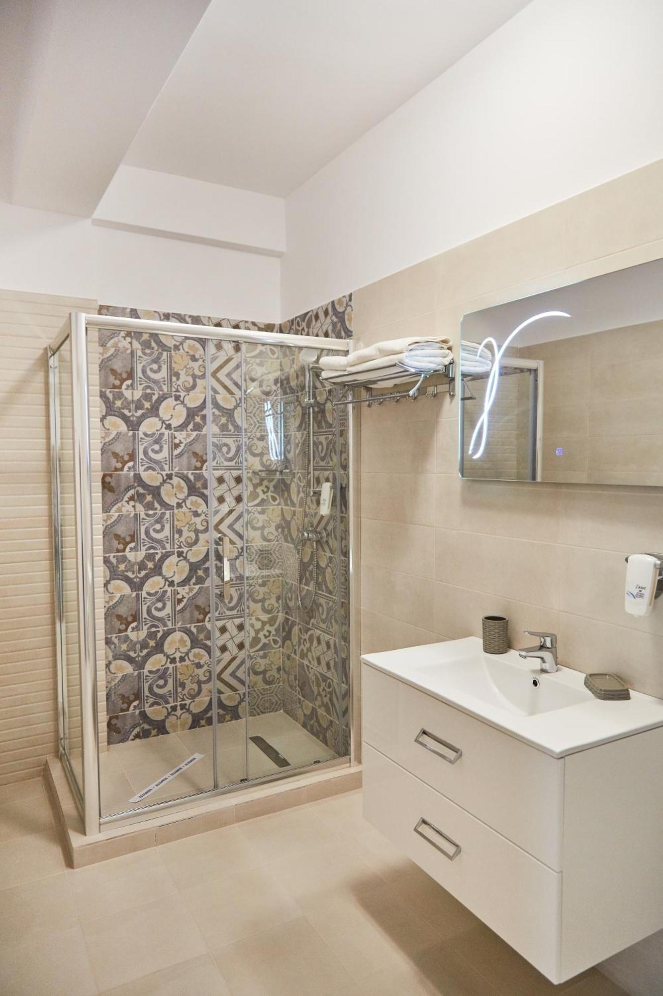 Excelsior Apartaments Mamaia Nord Navodari Dış mekan fotoğraf